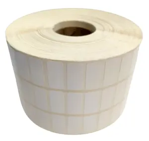 Etykiety foliowe białe 26x12 mm 24.000 szt. III RZĘDY  fi40
